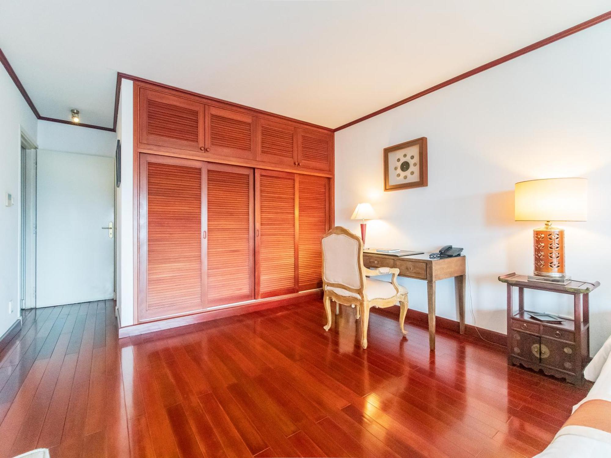 Sài Gòn Domaine Luxury Residences Khách sạn hẻo lánh 5*